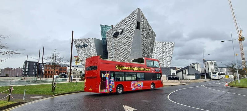 Belfast: Sightseeing Tour HOP ON HOP OFF from the City Hall - A Closer Look at the Belfast Hop-On Hop-Off Experience