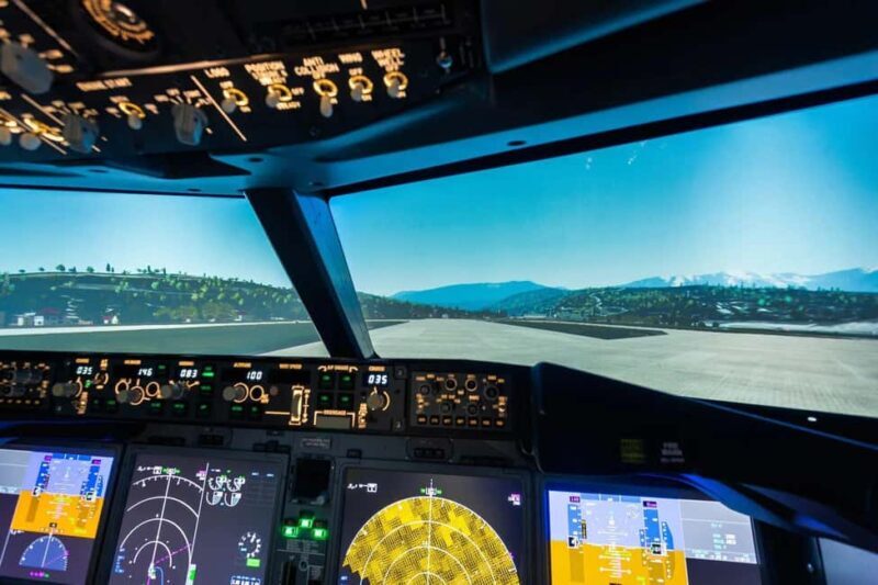 Belgrade: Boeing 737 Flight Simulator & Plane Spotting - Who Is This Experience Best Suited For?