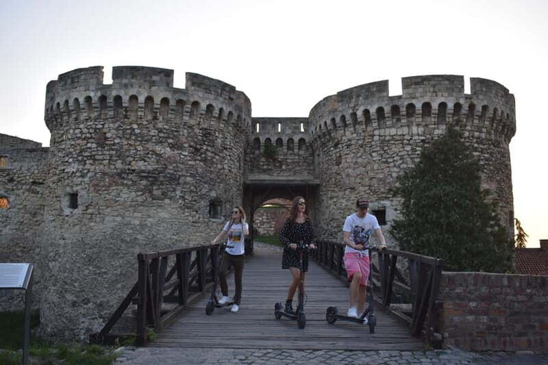Belgrade Essentials E Scooter tour - Key Points