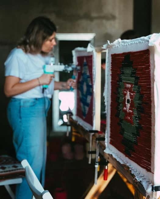 Belgrade: Tufting Workshop with 100% wool - Key Points