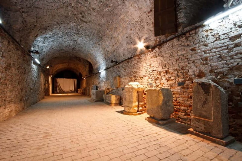 Belgrade: Underground Tour with Riverside Sparkling Wine - Who Should Consider This Tour?