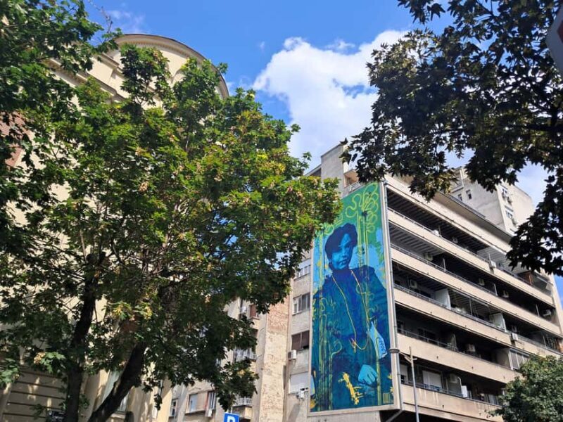 Belgrade: Women's Side of History Walking Tour with Coffee - Key Points