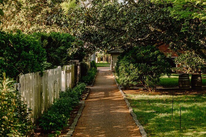 Belle Meade Guided Mansion Tour with Complimentary Wine Tasting - Key Points