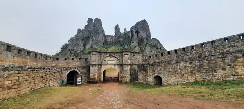 Belogradchik Rocks & Venetsa cave- small group tour - Key Points