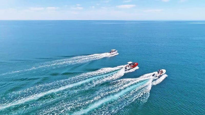 Benagil Caves Full Circuit Happy Hour - The Big Moment: Benagil Caves and the Sunbeam Effect