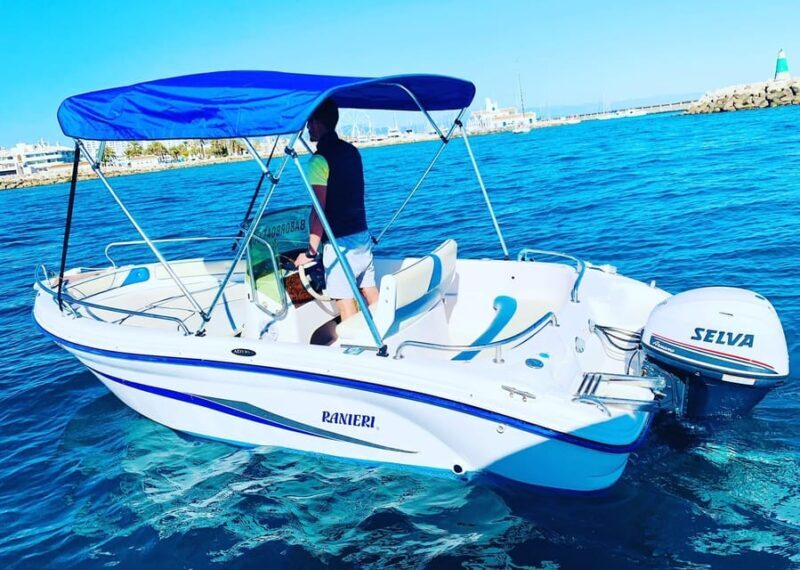 Benalmadena: Boat Rental without License Required - FAQs