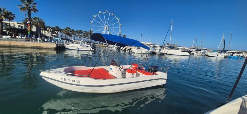 Benalmádena: Boat Rentals License-Free, Fish & Dolphins - Practical Details & Tips