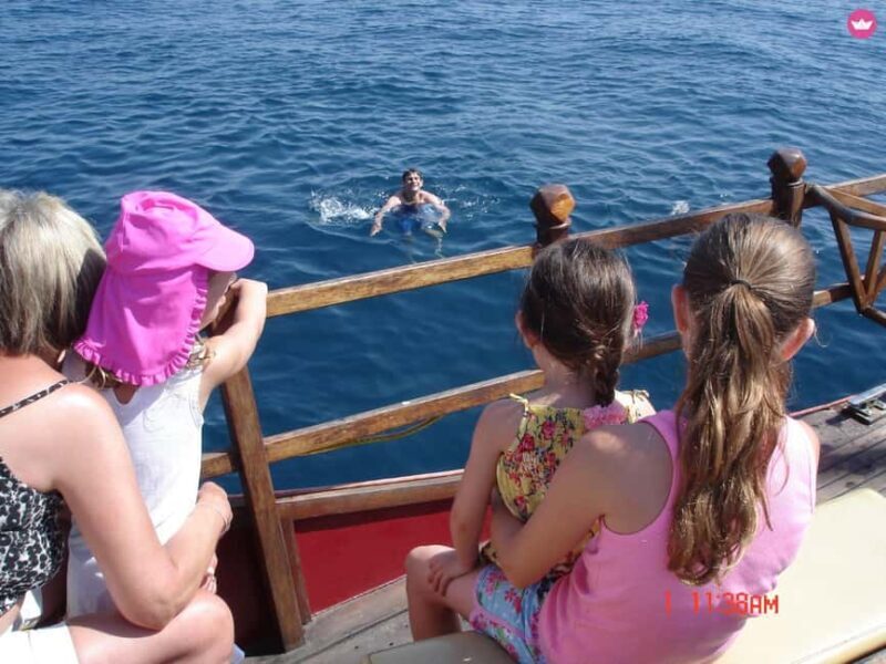 Benalmádena: Boat ride and swim in the sea with a drink - The Sum Up