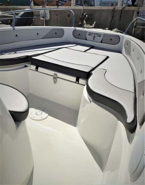 Benalmádena: No qualification! You are the captain! - The Experience as Told by Guests