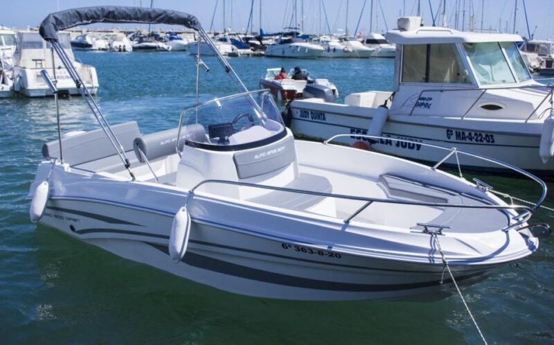 Benalmádena: No qualification! You are the captain! - Who Should Consider This Tour?