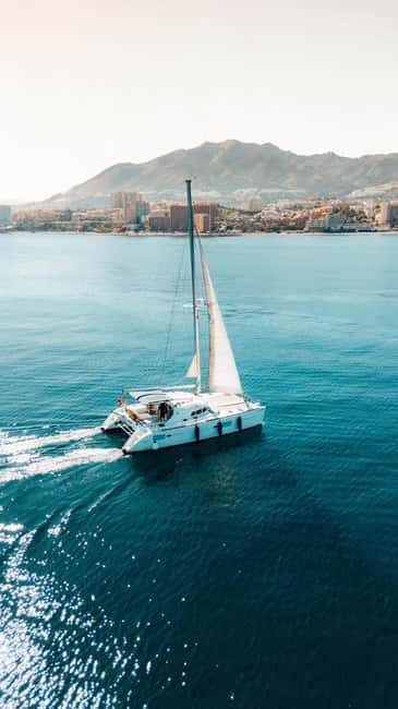 Benalmádena: Sailing & Dolphin Watching with Snacks/Drinks - The Value and What Travelers Say