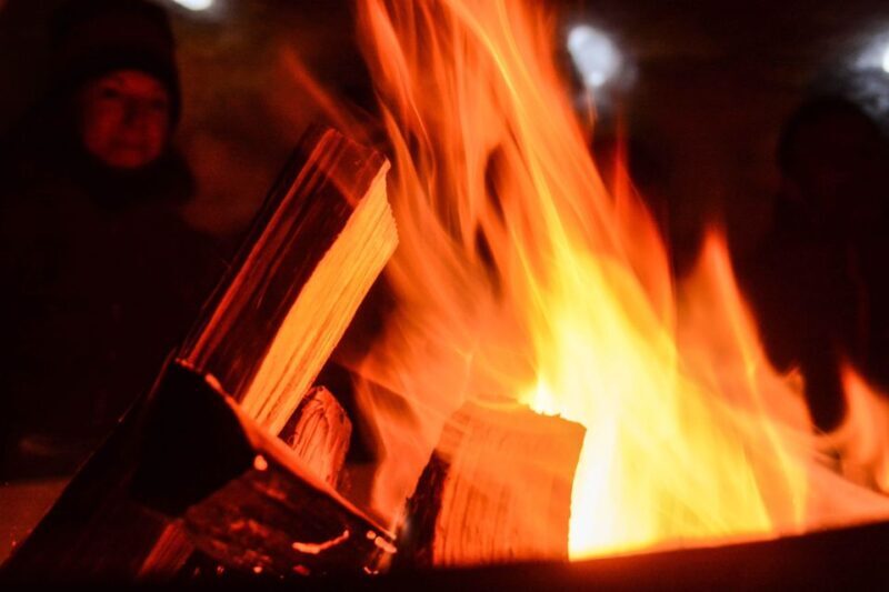 Bend: Cascade Mountains Snowshoeing Tour and Bonfire - Who Should Consider This Tour?