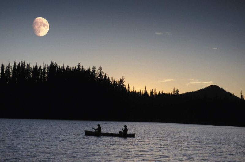 Bend: Moonlight and Starlight Canoe Tour - The Value of the Tour