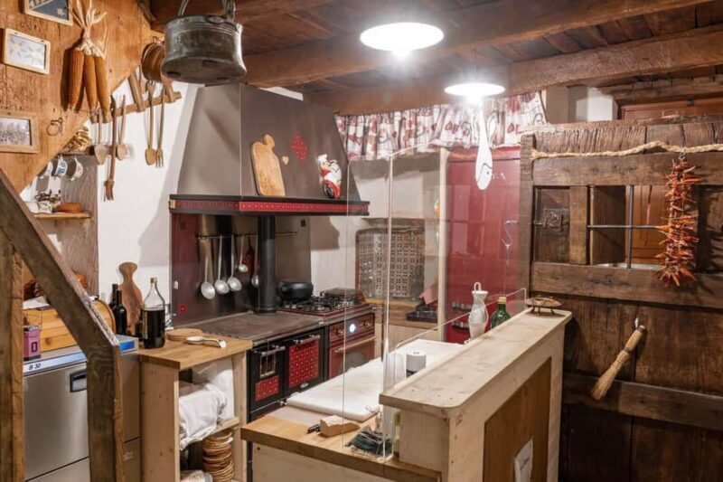 Benevento: visit and lunch at a ham workshop in Pietraroja - A Closer Look at the Experience