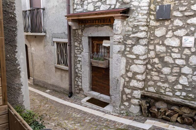 Benevento: visit and lunch at a ham workshop in Pietraroja - The Possible Downsides