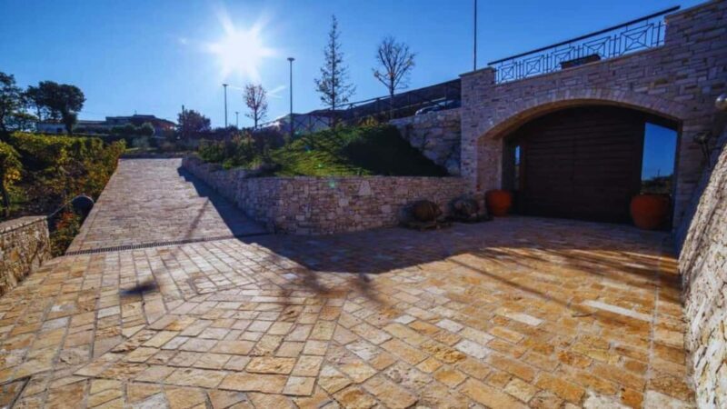 Benevento: Winery Tour with Wine Tasting and Snacks - The Experience: What You Can Expect