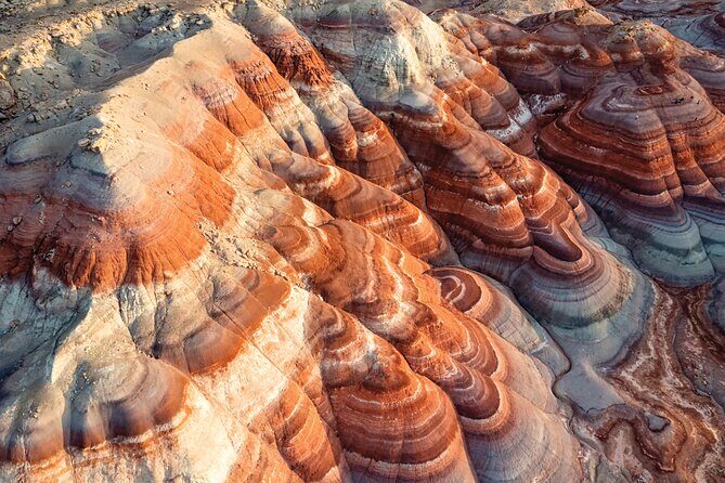 Bentonite Hills 4X4 Offroad Private Tour - A Deep Dive into the Experience