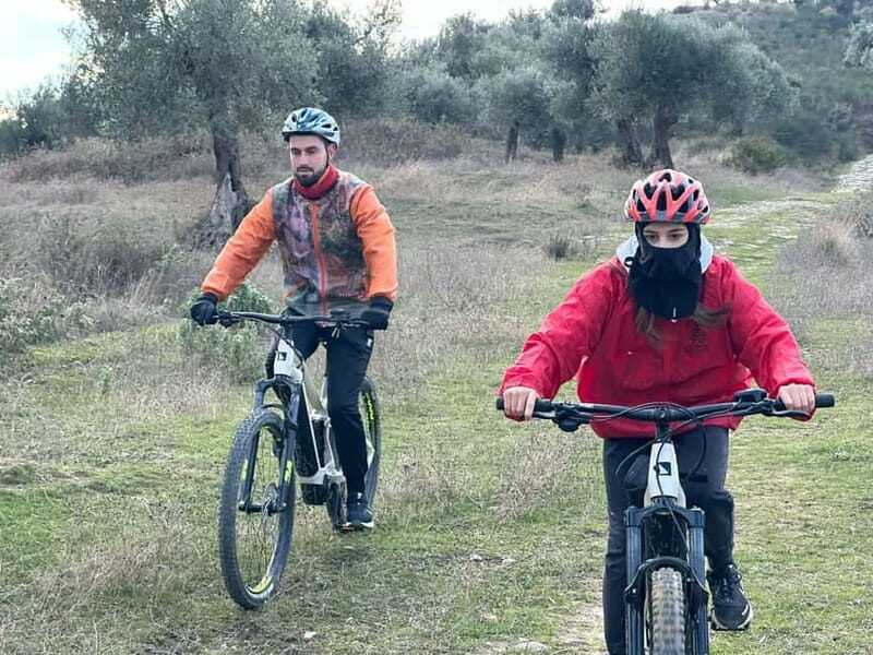 Berat: Electric Bike Tour with Lunch - Key Points