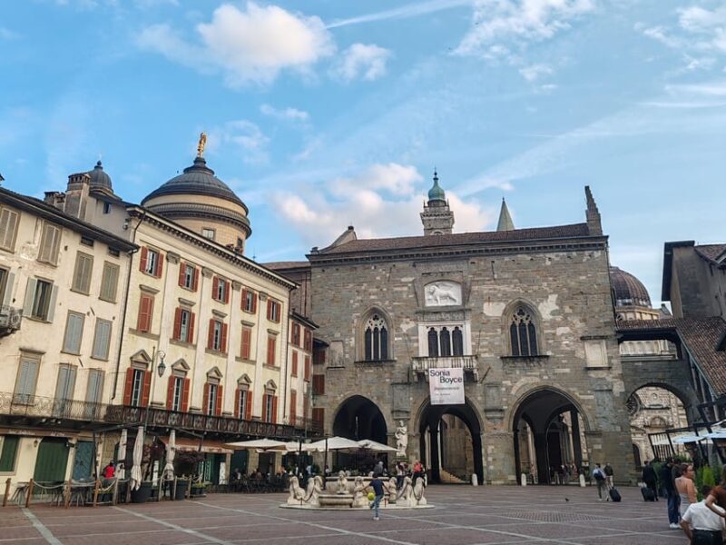 Bergamo: Upper Town Guided Tour with French-speaking Guide - The Sum Up