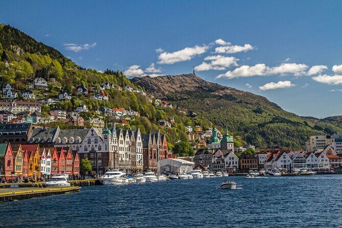 Bergen: Guided Tour by Minibus with Local Guide & Photostops - Bergen: Guided Tour by Minibus with Local Guide & Photostops – A Practical Look