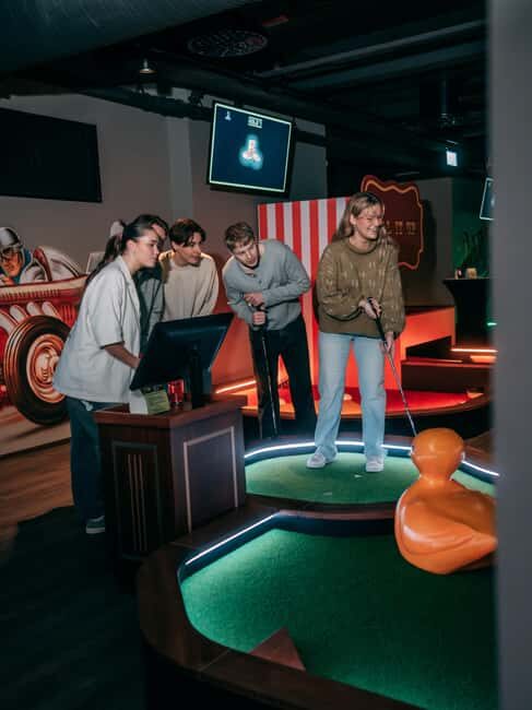 Bergen: High-Tech Minigolf in Top Bergen Activity Bar! - Key Points