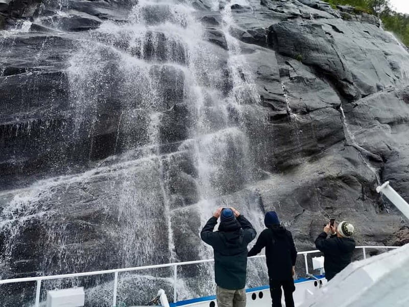 Bergen: Mostraumen Fjord Cruise with Local Guide - The Bottom Line
