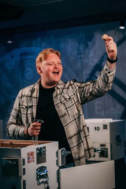 Bergen: The Cube Adventure at Fangene på Fortet - The Experience in Detail