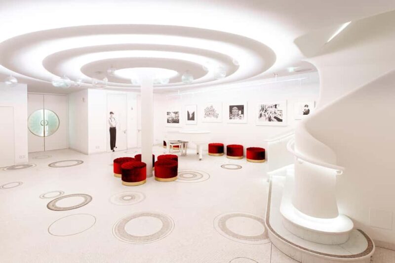 Berlin: "AHOI" The Acrobatic Swing Show Variety Show - The Highlight Performers