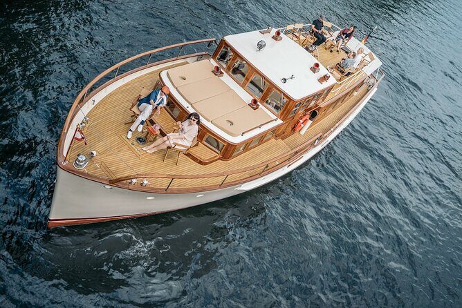Berlin Boot Sightseeing Tour on Electric Private Yacht - Who Is This Tour Best For?