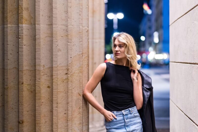 Berlin by Night: Private Photoshoot at Illuminated Cityscape - What’s Included and What to Budget For