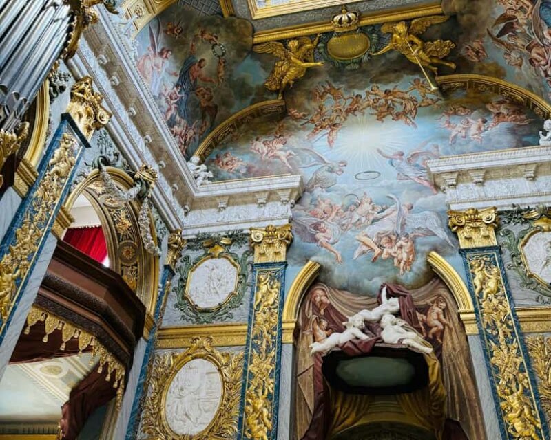 Berlin: Charlottenburg Palace & Gardens Ticket & Audio Tour - Who Should Consider This Tour?