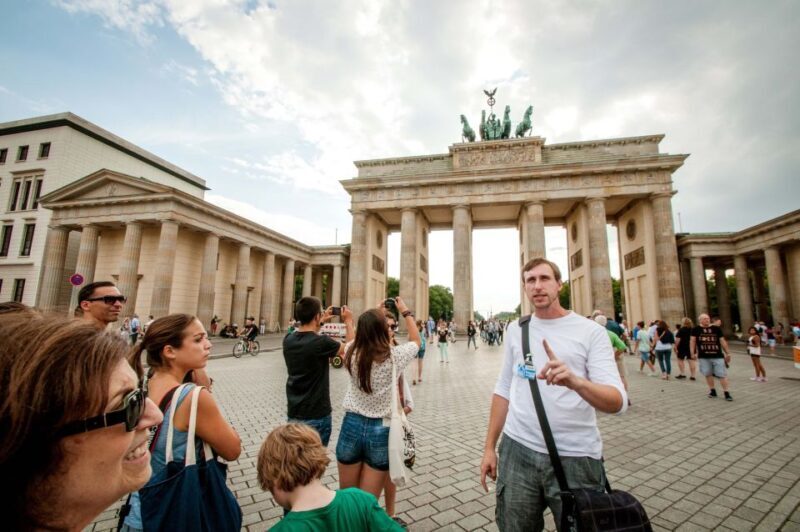 Berlin: City Center Walking Tour - FAQs