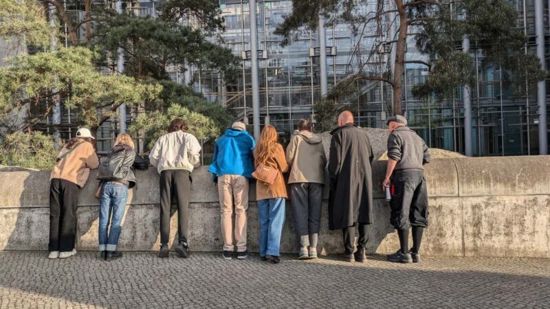Berlin City walk Government District and Places of Democracy - Key Points