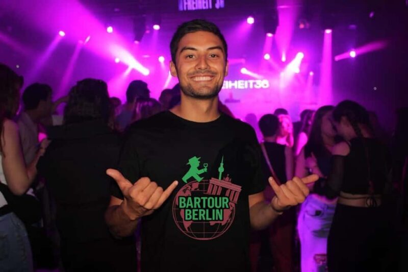 Berlin Club Culture: Experience 3 Iconic Clubs in One Night - Key Points