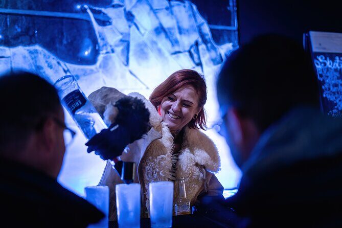Berlin Combo: Hop-On-Hop-Off Bus and Icebar Ticket - FAQ