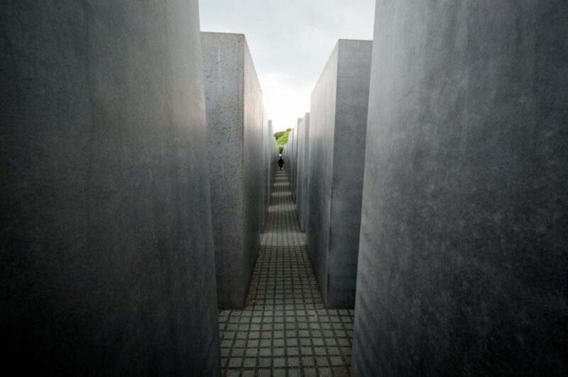 Berlin: Discover Berlin Walking Tour - Why This Tour Stands Out