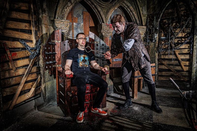 Berlin Dungeon: Entrance Ticket - The witches’ dungeon: curse energy, with a safety valve of humor