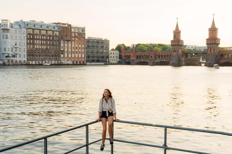Berlin: East Side Gallery Photoshoot - Why Choose a Berlin Photoshoot at the East Side Gallery?
