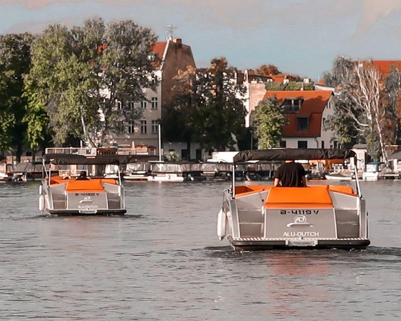 Berlin: Electric Boat Rental for self-driving 2 hrs - A Closer Look at the Experience