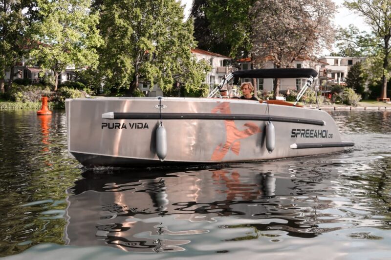 Berlin: Electric Boat Rental for self-driving 4 hrs - Exploring Berlin from the Water: A Practical Guide to the Electric Boat Rental on Müggelsee
