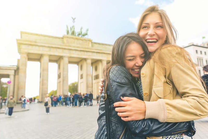 Berlin Essentials: Private Photoshoot at Berlin's top sites - FAQ