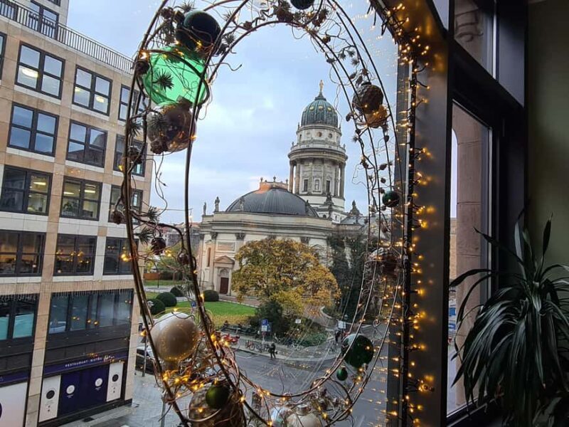 Berlin: Explore Berlins history on a guided walking tour - The Highlights of the Tour