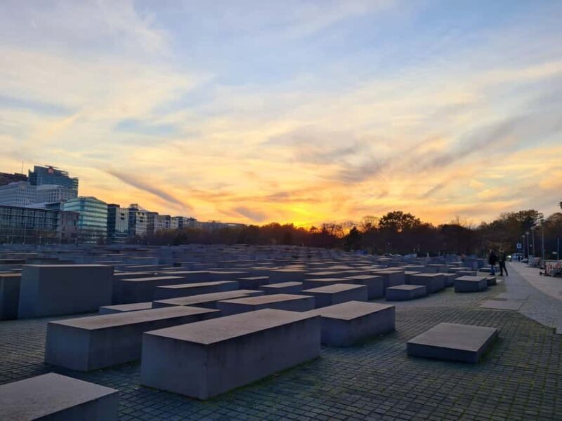 Berlin: Explore Berlins history on a guided walking tour - The Experience: What It Feels Like