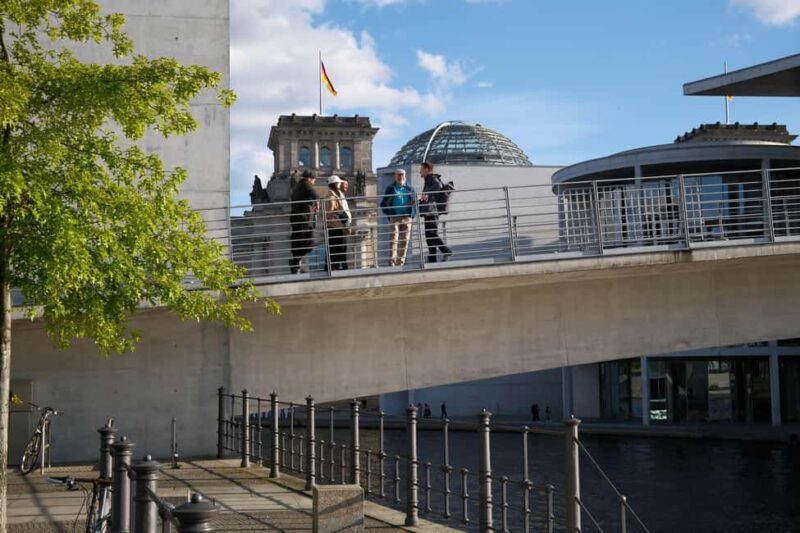 Berlin: Government District & Reichstag Hall Dome Visit - Itinerary Breakdown: A Closer Look
