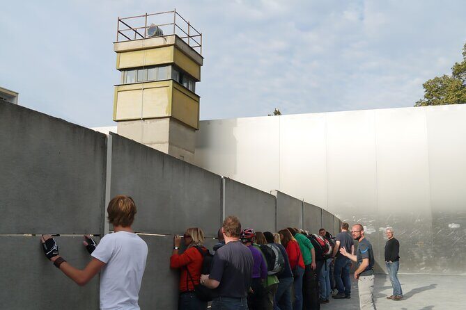 Berlin: Guided Bike tour of the Berlin Wall and Third Reich - FAQs