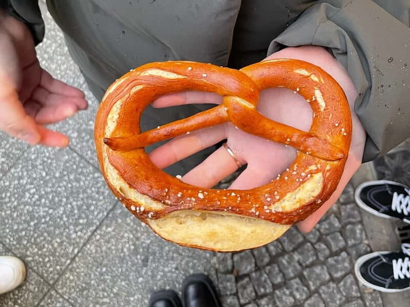 Berlin: Guided Street Food Tour with Tastings - Group Size, Duration, and Value