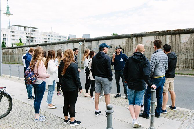 Berlin Highlights 3-Hour Bike Tour - Who Is This Tour Best Suited For?