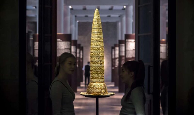 Berlin: Highlights Neues Museum Guided Tour - Key Points