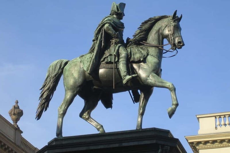 Berlin: Historic Center Walking Tour with a Real Berliner - Who Should Join This Tour?