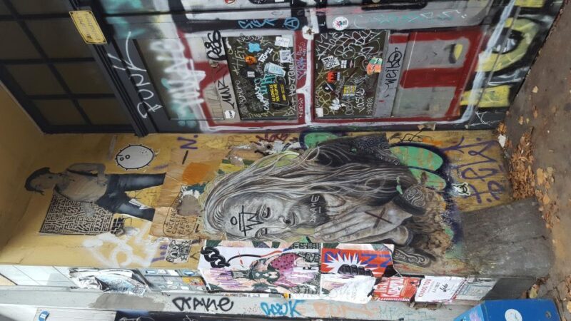 Berlin: History and alternative tracks with local guide - Who Will Love This Tour?